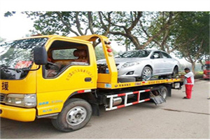 二道区附近24小时汽车拖车服务热线